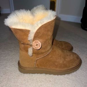 Ugg Bailey Button II Boots